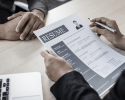 Salidas profesionales: empleo privado